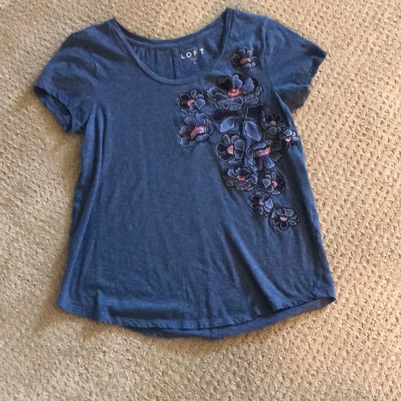 LOFT Tops - Loft T-shirt